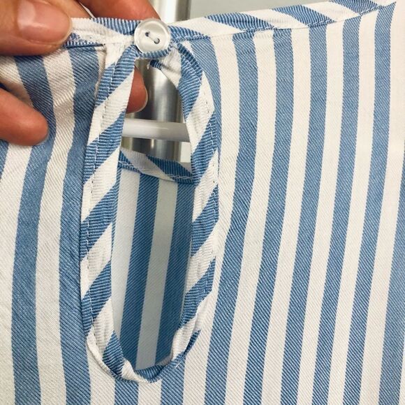 La Banga/ Blue & white stripe front tie‎ short sleeve shirt/ Sz S - Picture 4 of 6